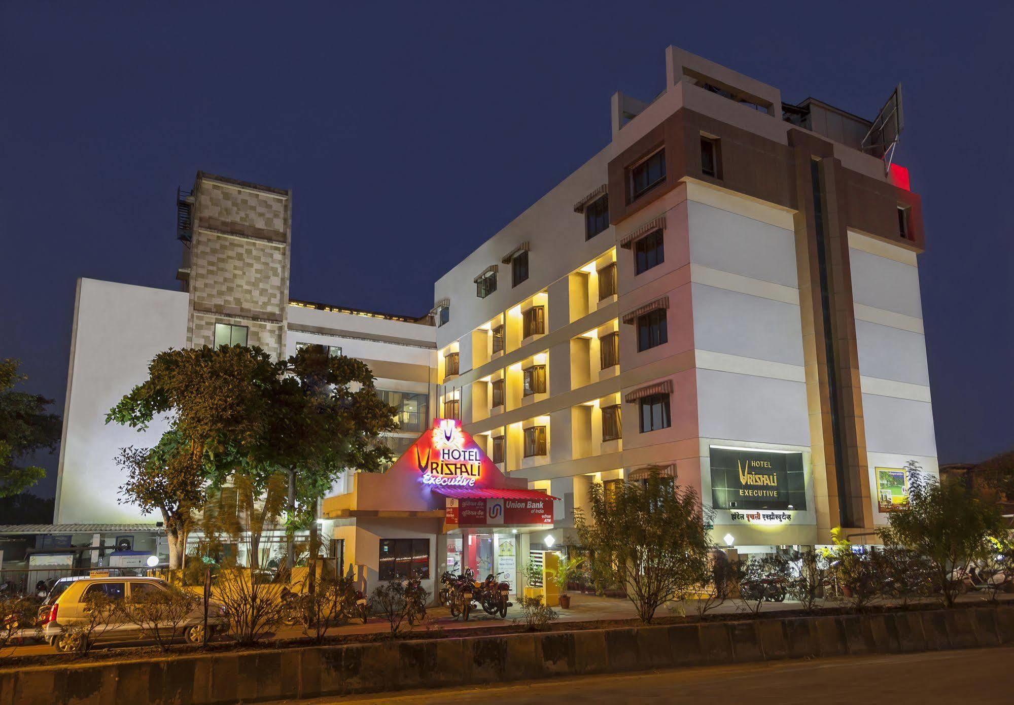 Hotel Vrishali Executive Kolhapur Exterior foto